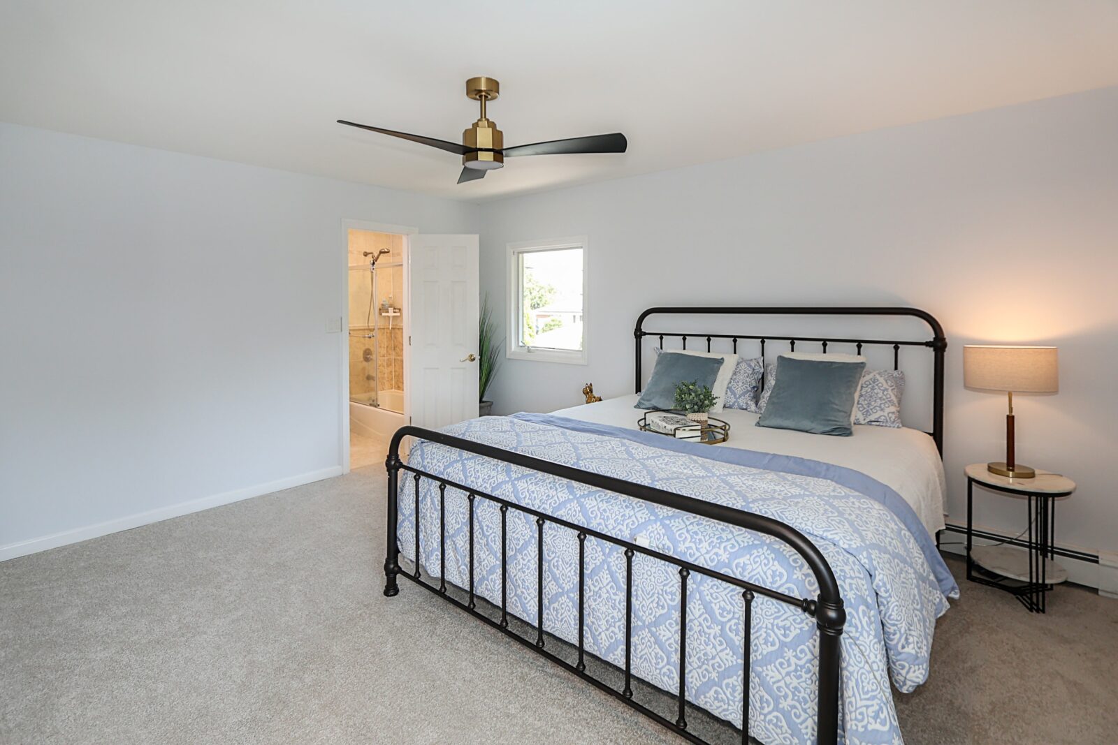 12 Barnum Ave, Plainview 21-min