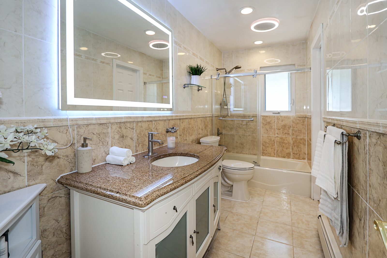12 Barnum Ave, Plainview 24-min