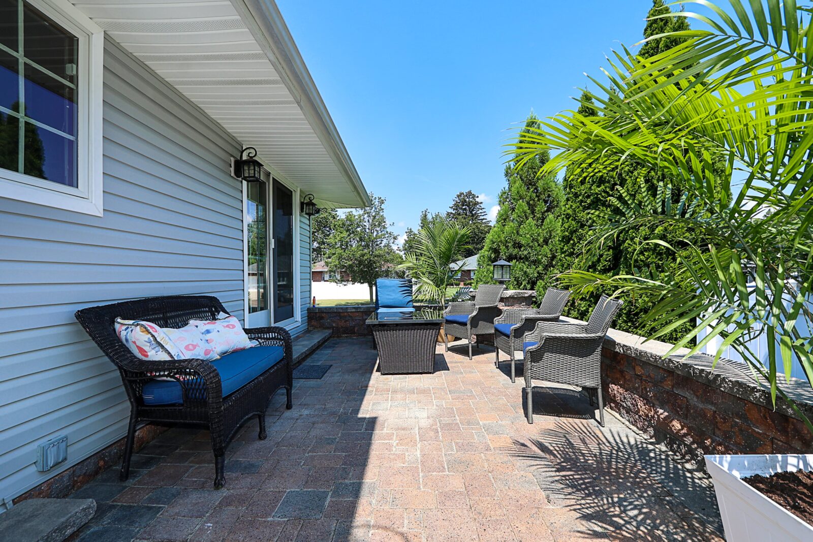 12 Barnum Ave, Plainview 36-min