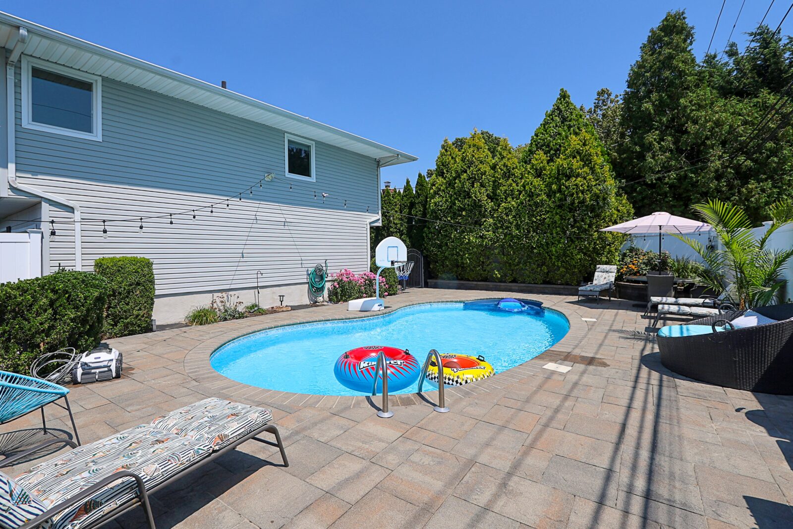 12 Barnum Ave, Plainview 41-min