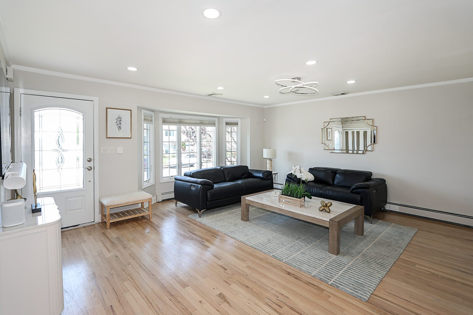 12 Barnum Ave, Plainview 7-min